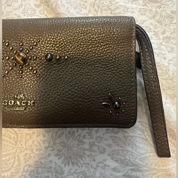 Coach Western Rivets Slim Wallet - Picture 2 of 5